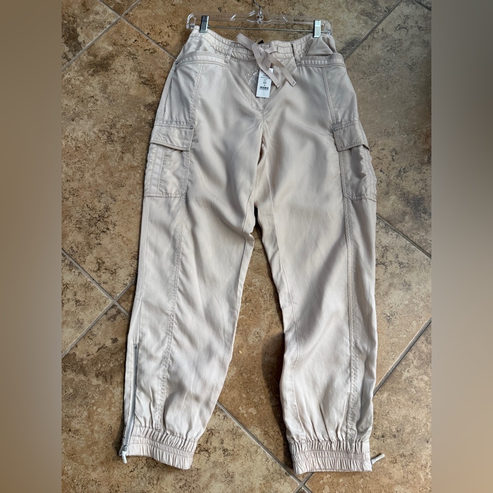 NWT WHBM Women's silky khaki cargo pants.